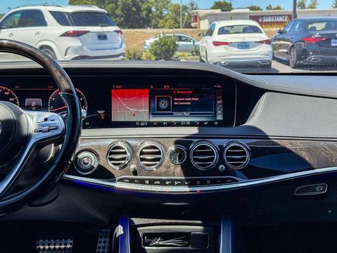 Used 2019 Mercedes-Benz S 560 Sedan image 13