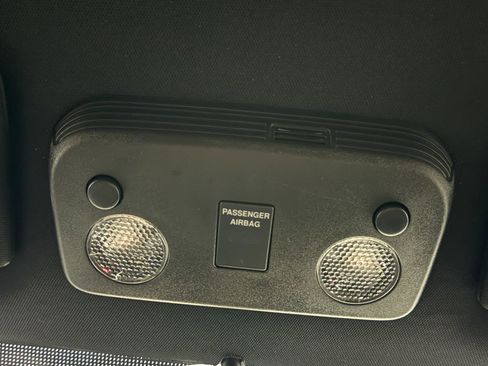 Used 2015 Ford Mustang Coupe image 32