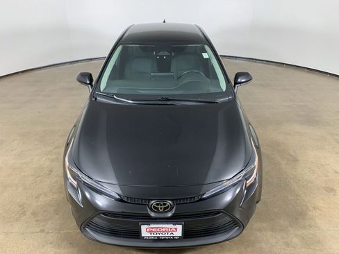 Used 2024 Toyota Corolla LE image 4