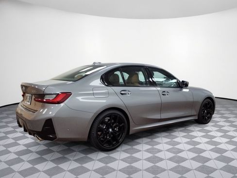 Used 2026 BMW 330i xDrive Sedan w/ M Sport Package AWD/4WD image 9