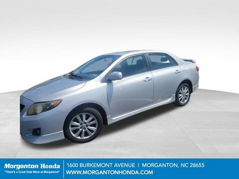 Used 2009 Toyota Corolla S w/ Sport Pkg FWD image 2