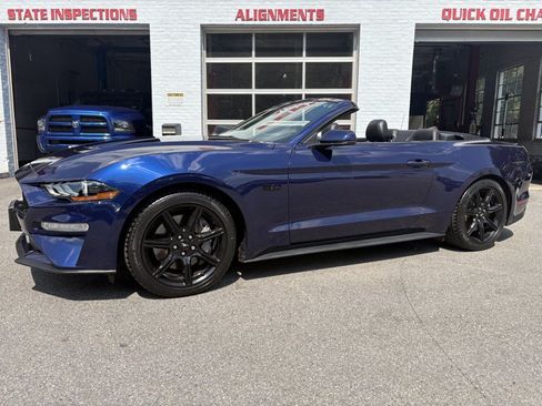 Used 2018 Ford Mustang GT Premium w/ Safe & Smart Package RWD image 2