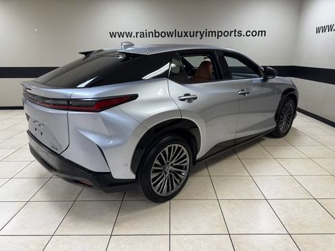 Used 2023 Lexus RZ 450e Premium w/ Cold Area Package AWD/4WD image 6
