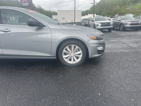 Used 2024 Chevrolet Malibu LT FWD image 2
