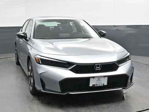 Used 2026 Honda Civic Sport Touring image 4