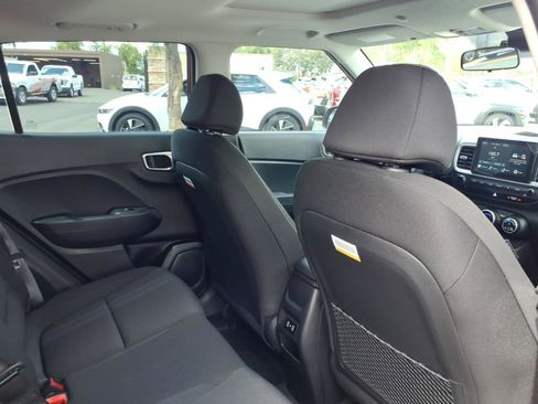 New 2026 Hyundai Venue SEL FWD image 8
