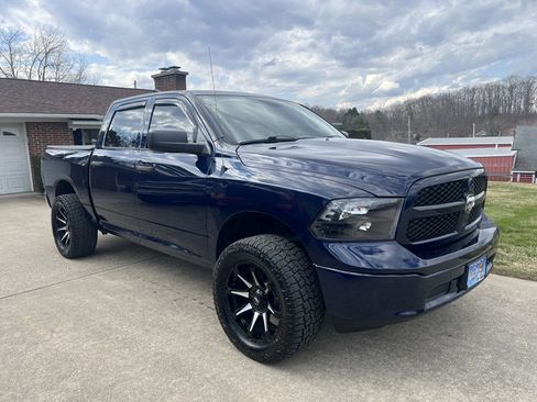 Used 2014 RAM 1500 SLT image 2