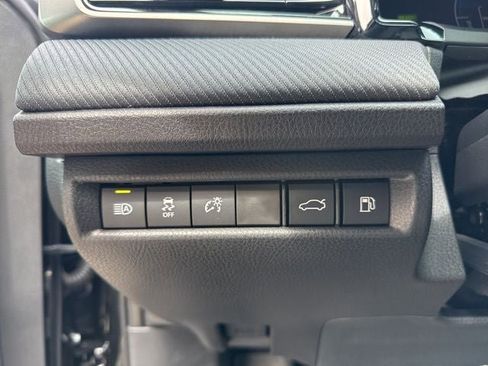 Used 2026 Toyota Camry SE w/ Convenience Package image 22