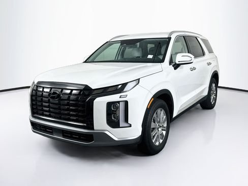 Used 2025 Hyundai Palisade SEL AWD/4WD image 3