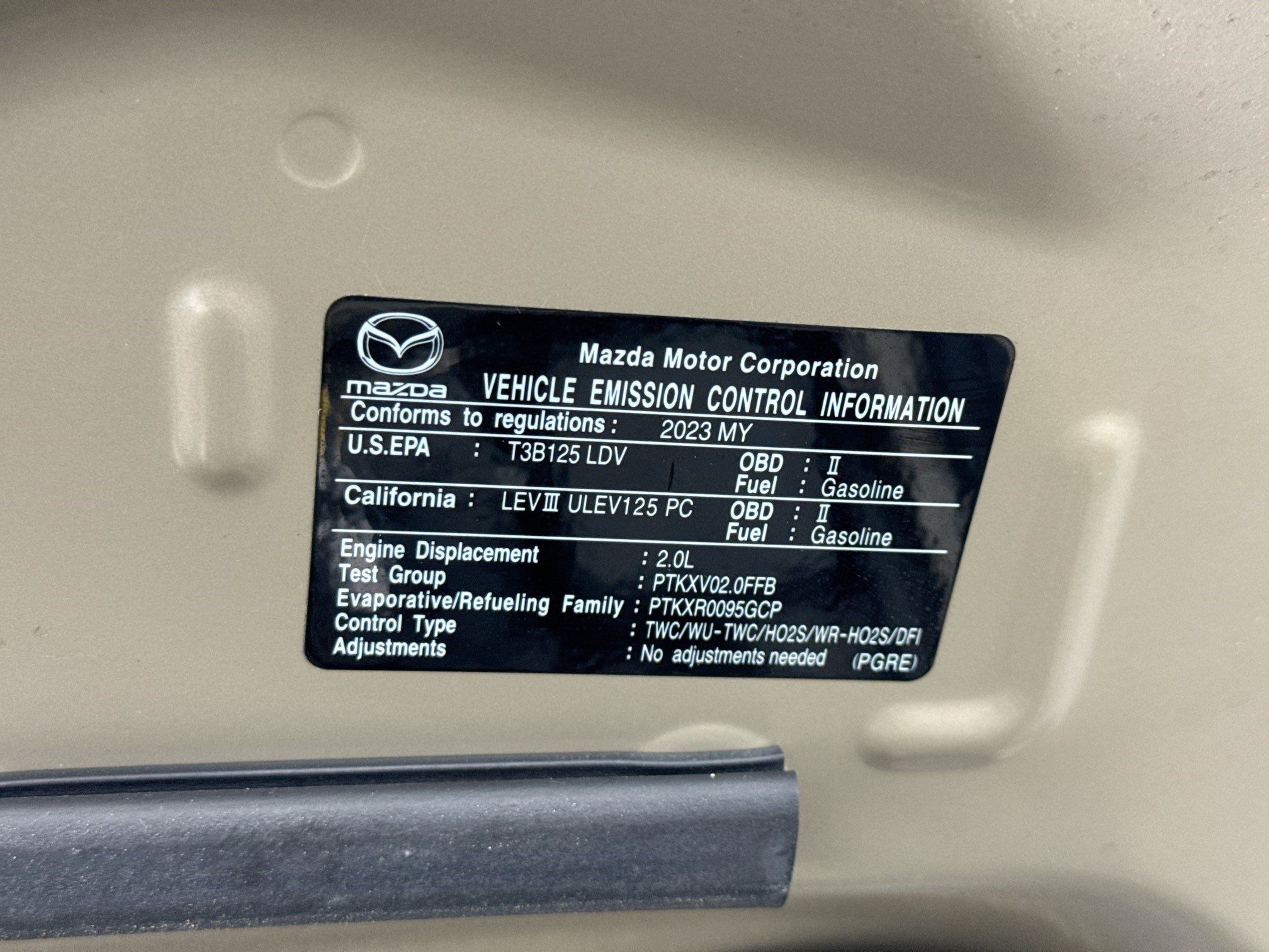 Used 2023 MAZDA MX-5 Miata Grand Touring RWD image 19