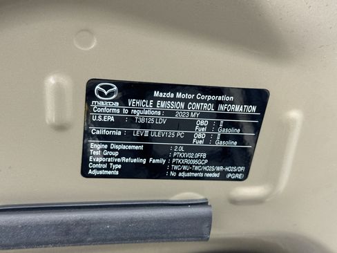 Used 2023 MAZDA MX-5 Miata Grand Touring RWD image 19