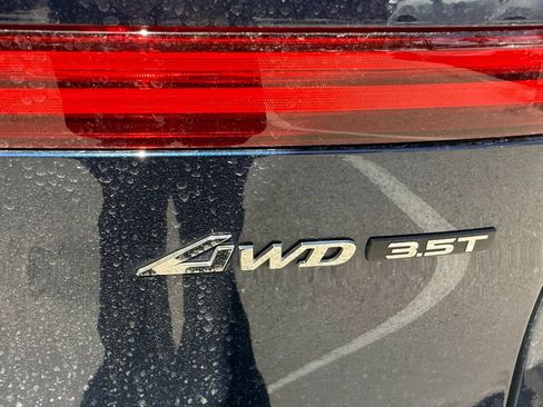 Used 2022 Genesis GV70 3.5T Sport w/ Sport Advanced Package AWD/4WD image 12