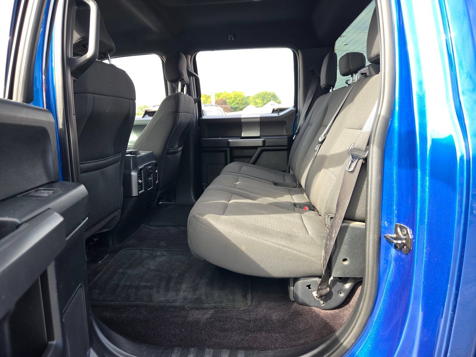 Used 2016 Ford F150 XLT w/ Equipment Group 301A Mid AWD/4WD image 26