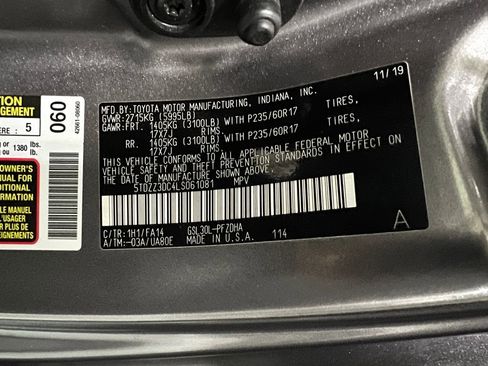 Certified 2020 Toyota Sienna L image 40