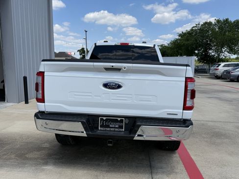 Used 2023 Ford F150 Lariat AWD/4WD image 6
