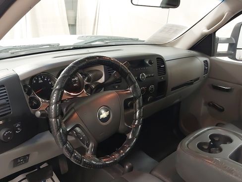 Used 2012 Chevrolet Silverado 2500 W/T image 26