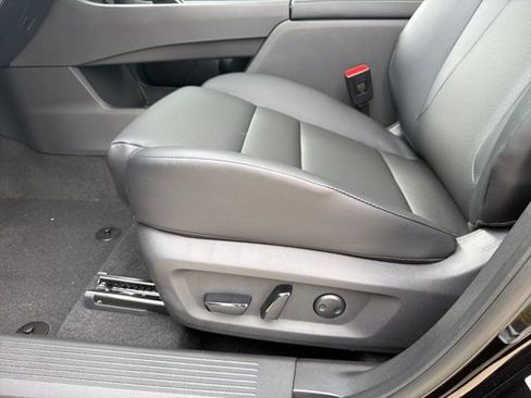 New 2026 Nissan Rogue Dark Armor image 10