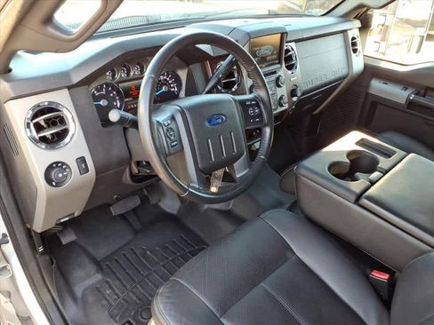 Used 2015 Ford F250 Lariat w/ Chrome Package image 14
