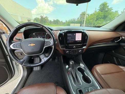 Used 2020 Chevrolet Traverse High Country w/ LPO, Cargo Package FWD image 7