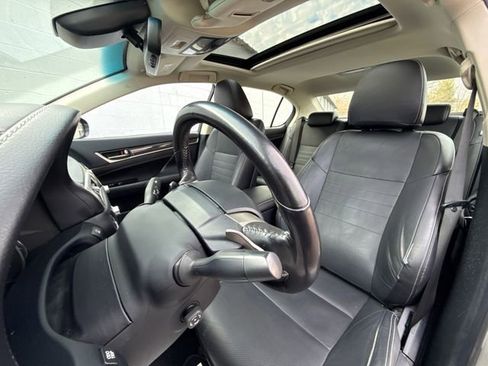 Used 2018 Lexus GS 350 AWD w/ Premium Package image 23