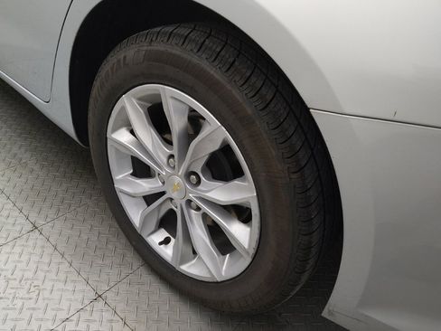 Used 2022 Chevrolet Malibu LT FWD image 31