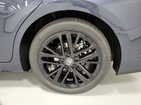 New 2026 Toyota Camry SE w/ Convenience Package FWD image 12