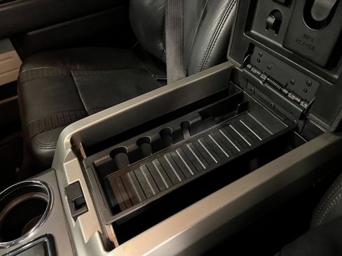 Used 2013 Ford F150 Raptor w/ Luxury Equipment Group image 21