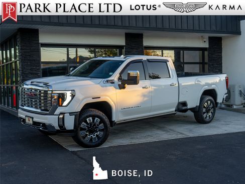 Used 2024 GMC Sierra 3500 Denali w/ Denali Reserve Package image 1