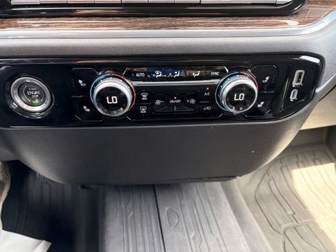 Used 2023 GMC Sierra 1500 Elevation w/ X31 Off-Road Package AWD/4WD image 16