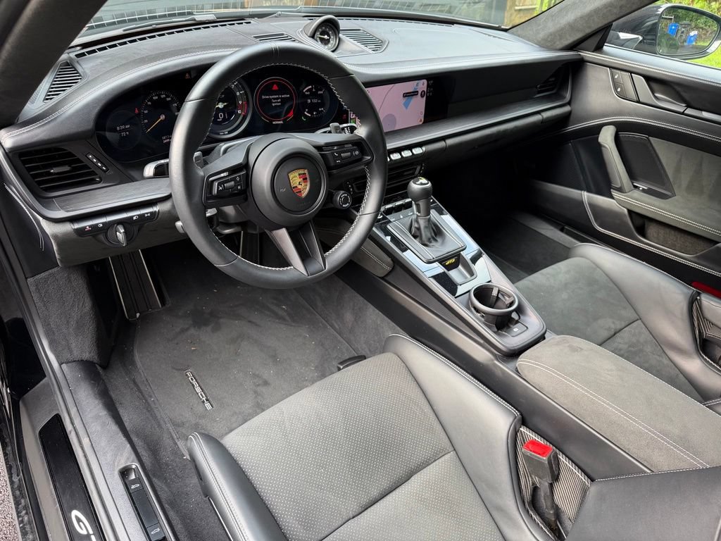 Used 2024 Porsche 911 GT3 RWD image 19