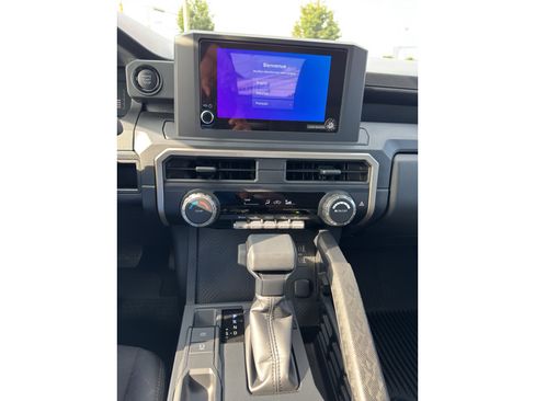 Used 2024 Toyota Tacoma SR w/ Towing Package RWD image 27