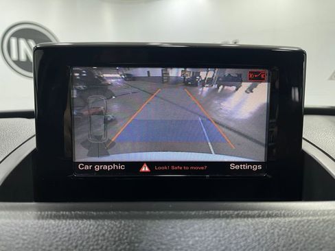 Used 2018 Audi Q3 2.0T Premium w/ Convenience Package image 10