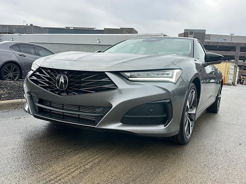Certified 2025 Acura TLX w/ Technology Package image 5