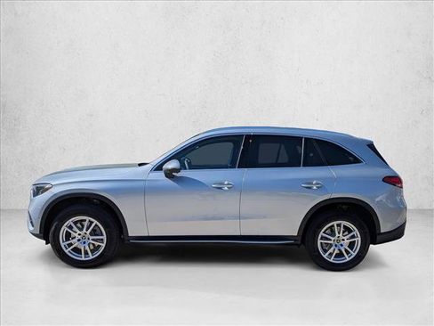 Used 2026 Mercedes-Benz GLC 300 image 5