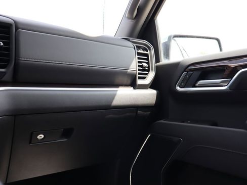 New 2026 Chevrolet Silverado 1500 LT image 40