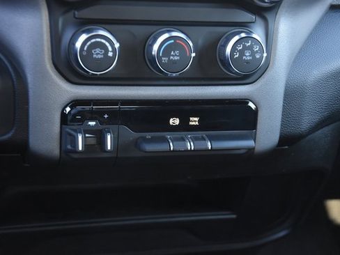 Used 2024 RAM 2500 Big Horn image 35