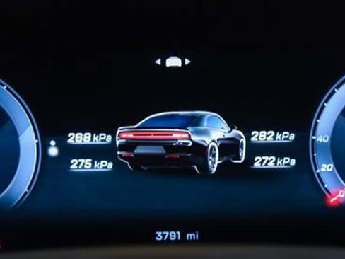 Used 2024 Dodge Charger Daytona Scat Pack w/ Plus Group AWD/4WD image 18