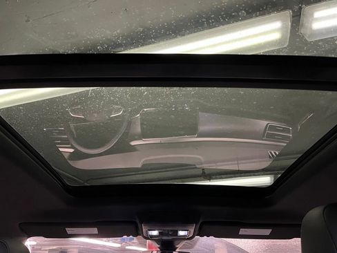 New 2026 Volkswagen Atlas Cross Sport SE image 10