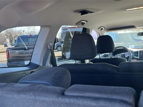 Used 2019 Honda Pilot LX image 37