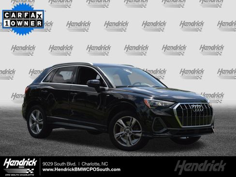 Used 2020 Audi Q3 2.0T Premium w/ Convenience Package AWD/4WD image 1