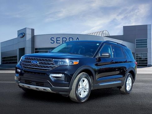 Used 2023 Ford Explorer XLT w/ Equipment Group 202A AWD/4WD image 1