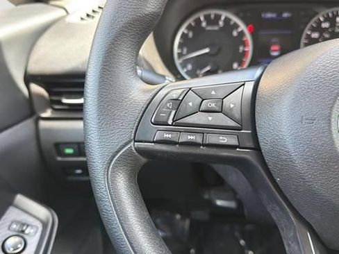 Used 2025 Nissan Sentra S FWD image 20