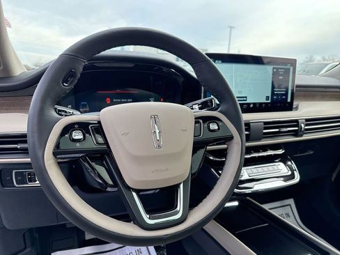 New 2026 Lincoln Corsair Reserve AWD/4WD image 21