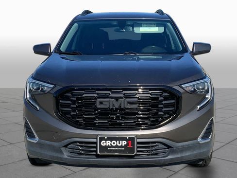 Used 2019 GMC Terrain SLE w/ Driver Convenience Package FWD image 4