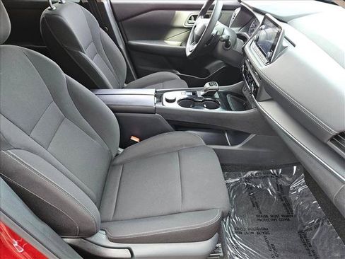 Certified 2025 Nissan Rogue S AWD/4WD image 24