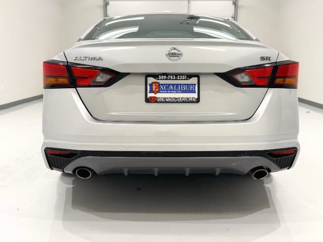 Used 2021 Nissan Altima 2.5 SR FWD image 7
