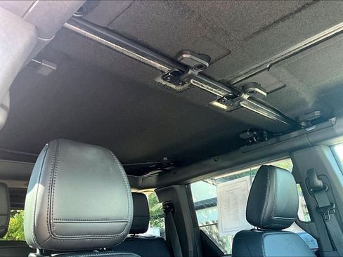 Used 2022 Ford Bronco Wildtrak AWD/4WD image 24