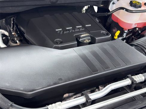 Used 2025 Chevrolet Silverado 1500 Custom image 58