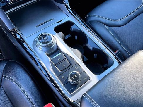 Used 2022 Ford Explorer ST w/ Equipment Group 401A image 16