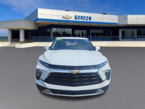 Used 2024 Chevrolet Blazer LT FWD image 8